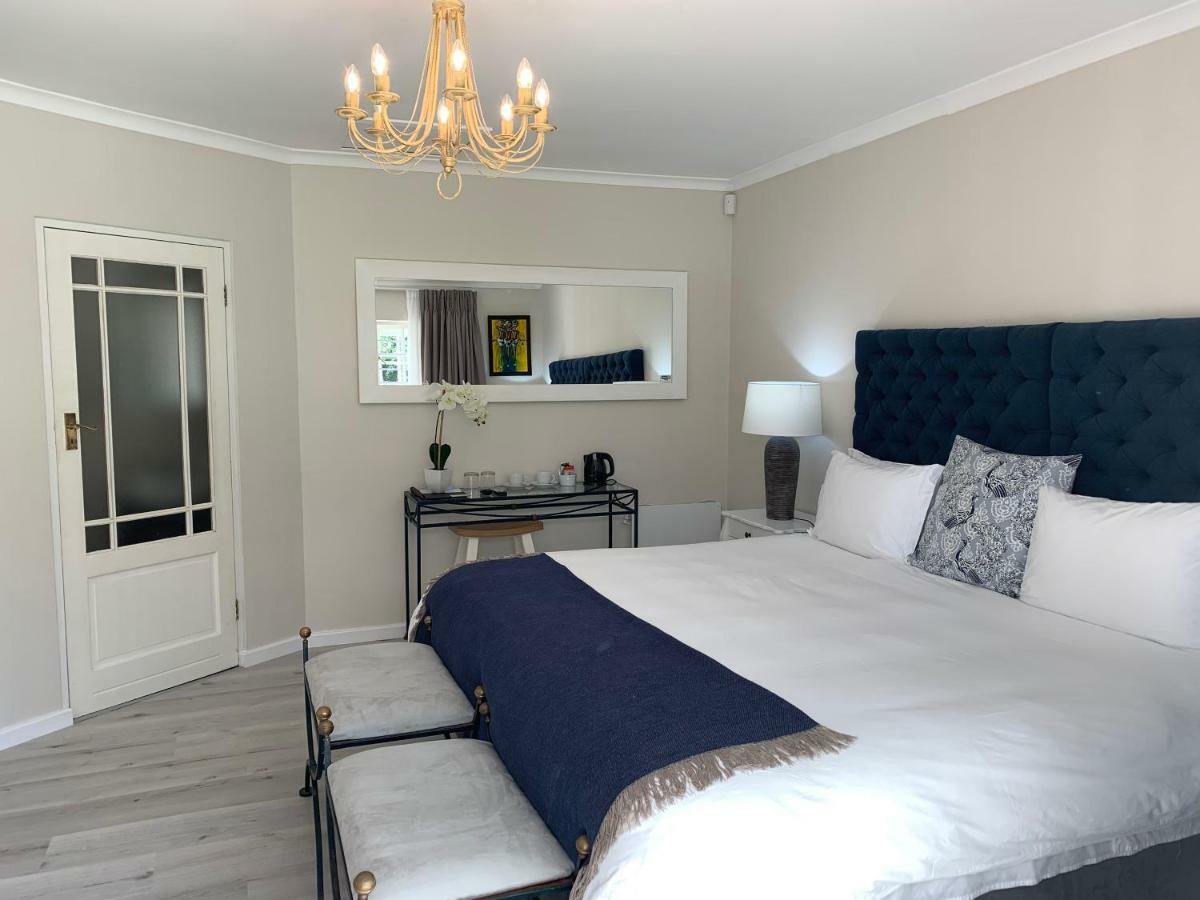 Beluga Of Constantia Guest House Kaapstad Buitenkant foto
