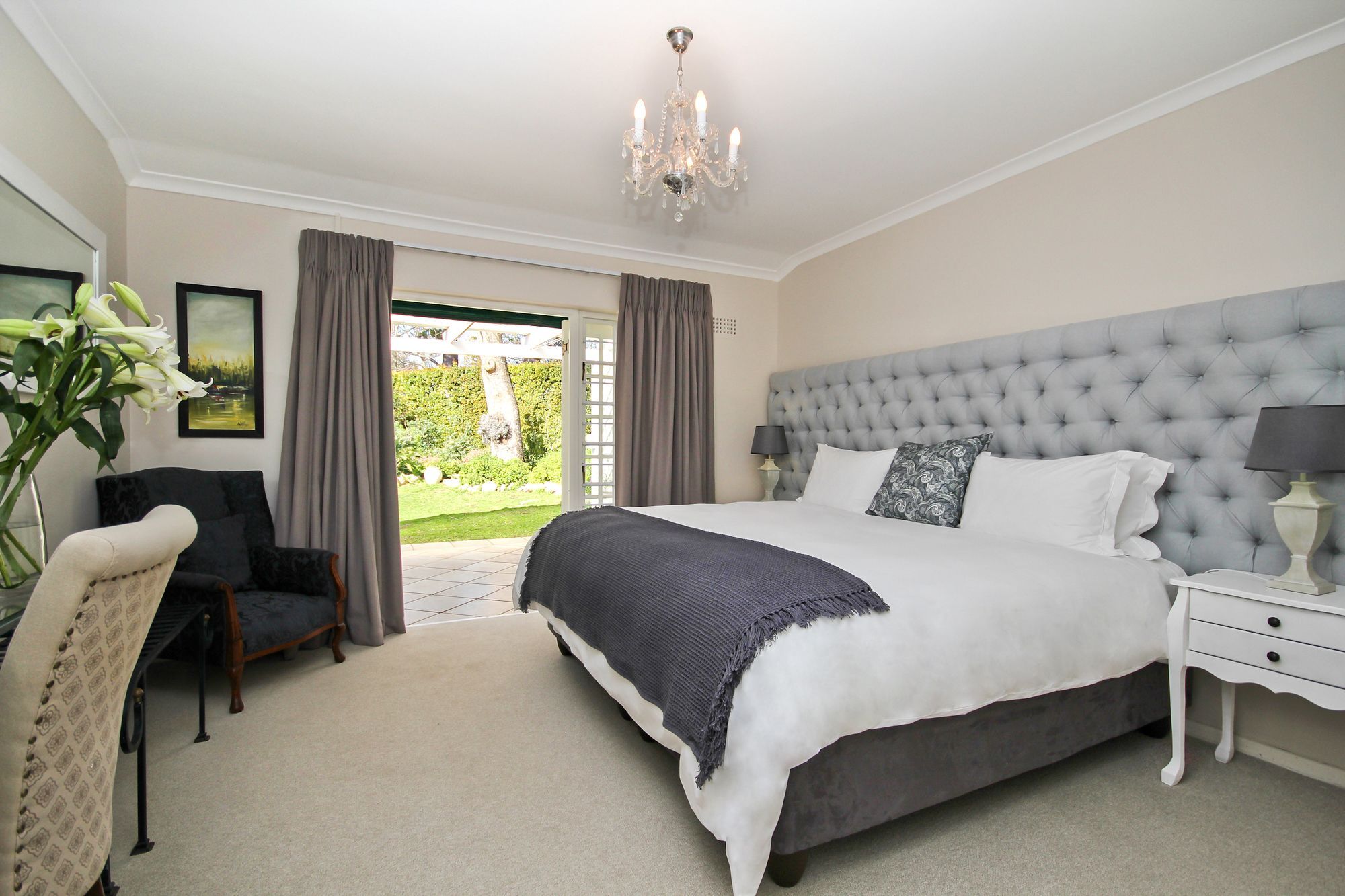 Beluga Of Constantia Guest House Kaapstad Buitenkant foto